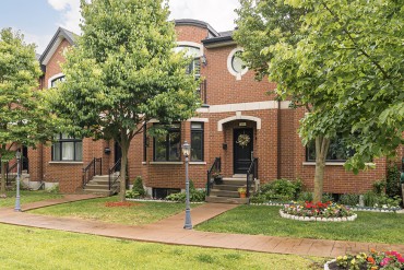 POINTE-CLAIRE